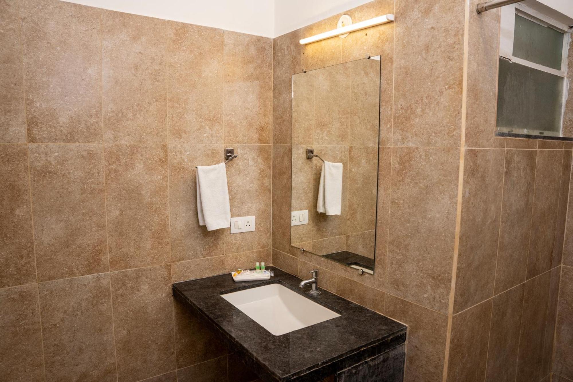 Hotel Dwarawata دهرواد المظهر الخارجي الصورة