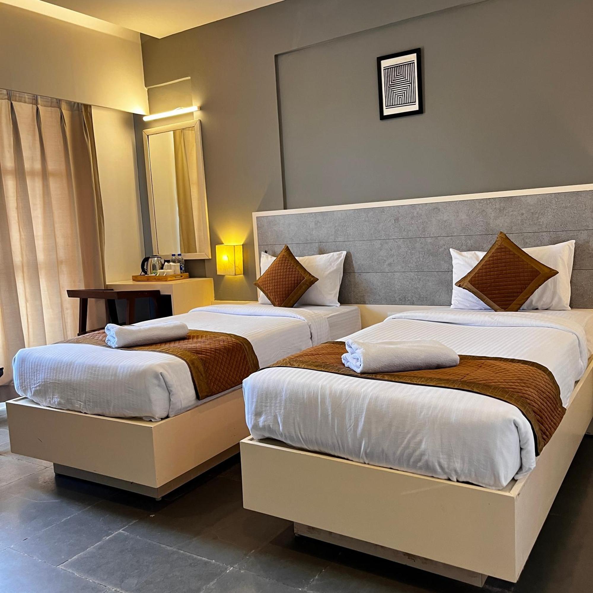 Hotel Dwarawata دهرواد المظهر الخارجي الصورة